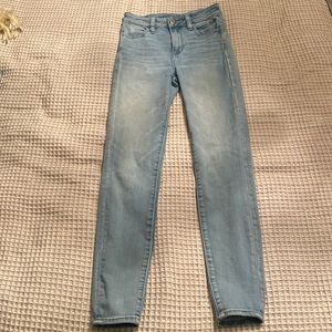 Light-Wash Blue Skinny Jeans from American Eagle Outfitters